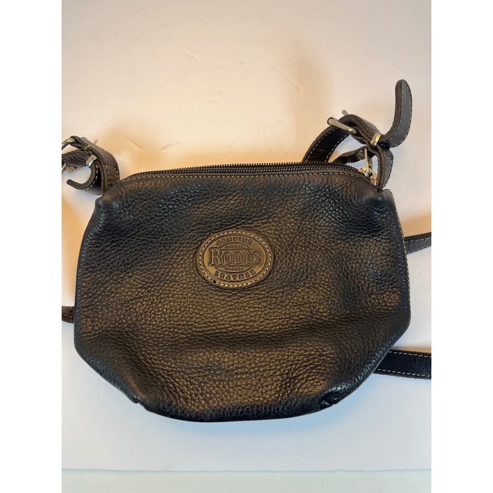 Roots Canada Black Pebbled Leather Crossbody Bag Vintage Small Messenger Purse